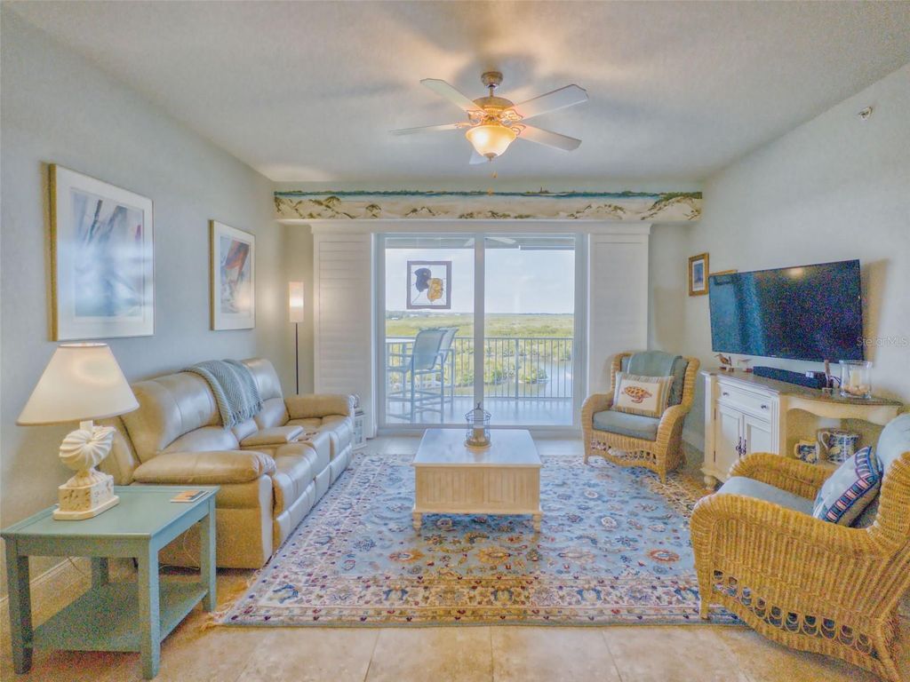 Image 18 of property listing at 5 RIVERWALK DRIVE 503, New Smyrna Beach, FL 32169