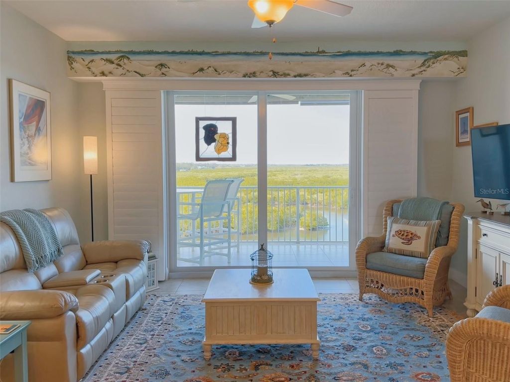 Image 19 of property listing at 5 RIVERWALK DRIVE 503, New Smyrna Beach, FL 32169