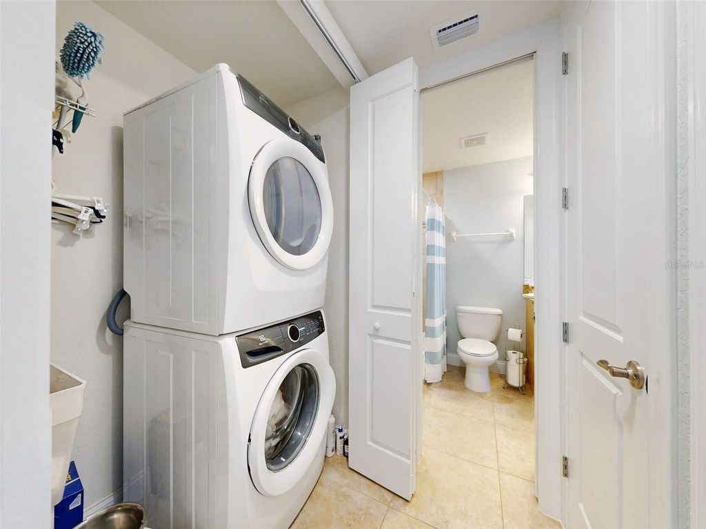 Image 43 of property listing at 5 RIVERWALK DRIVE 503, New Smyrna Beach, FL 32169