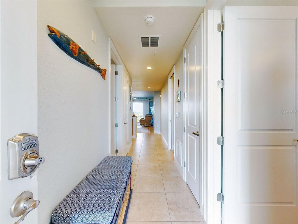 Image 6 of property listing at 5 RIVERWALK DRIVE 503, New Smyrna Beach, FL 32169