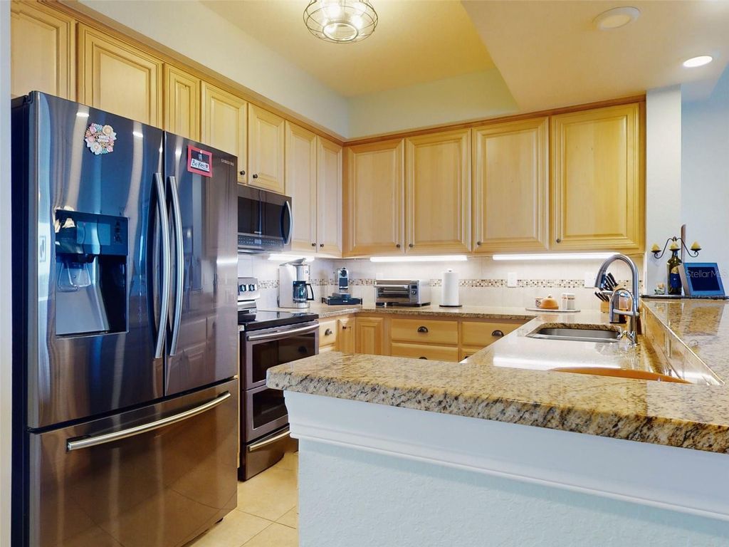 Image 10 of property listing at 5 RIVERWALK DRIVE 503, New Smyrna Beach, FL 32169