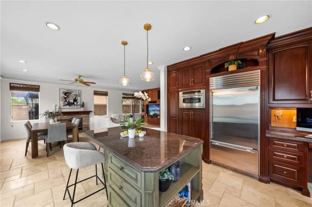 48 PARKCREST, Irvine, CA 92620