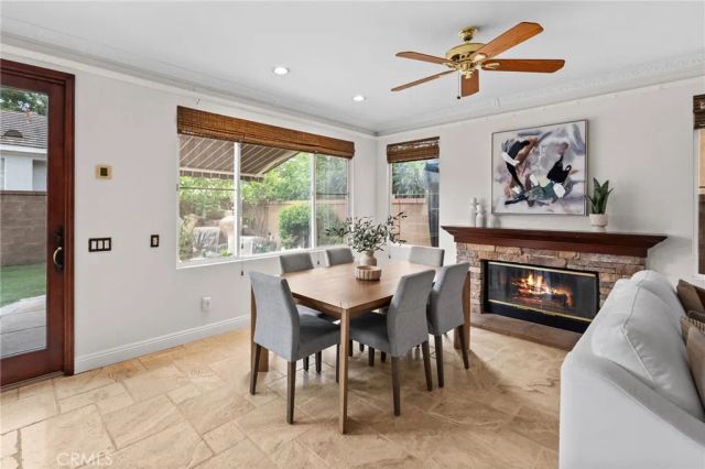 48 PARKCREST, Irvine, CA 92620