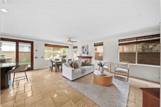 48 PARKCREST, Irvine, CA 92620