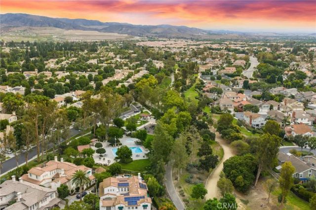 48 PARKCREST, Irvine, CA 92620