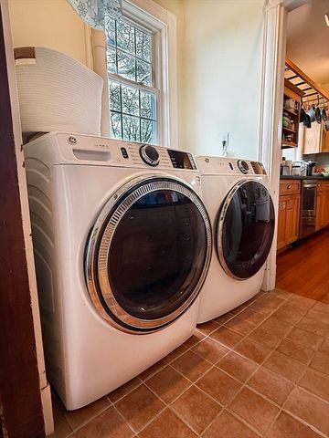 70 Perry St 3, Brookline, MA 02446