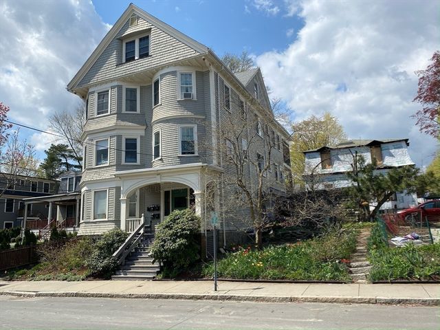 70 Perry St 3, Brookline, MA 02446