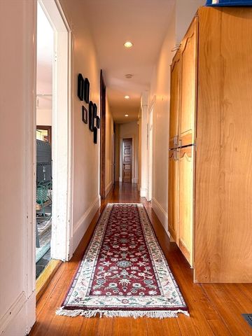 70 Perry St 3, Brookline, MA 02446