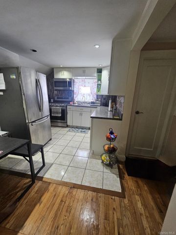 114-52 205th Street, Saint Albans, NY 11412