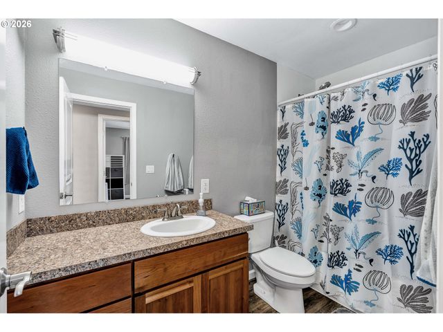 12011 Nw 35TH Ave, Vancouver, WA 98685