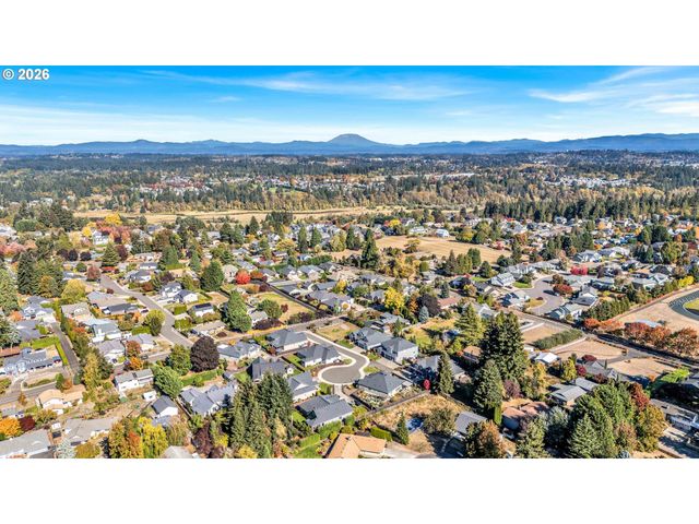 12011 Nw 35TH Ave, Vancouver, WA 98685