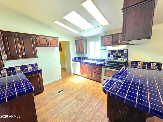 19602 N 32ND Street 6, Phoenix, AZ 85050