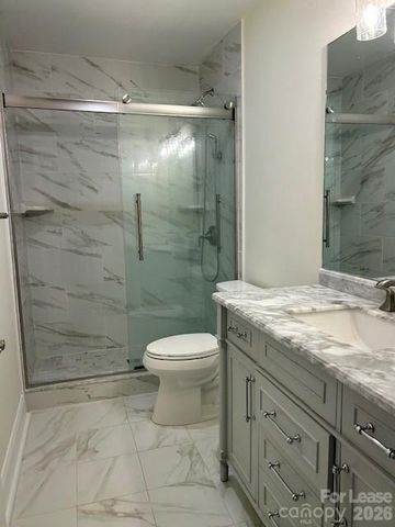 225 S Chase Street, Charlotte, NC 28207