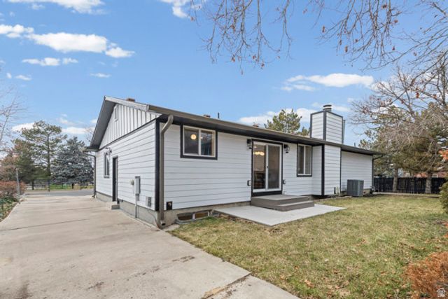 6607 S 2300 E, Cottonwood Heights, UT 84121