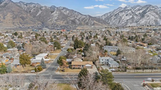 6607 S 2300 E, Cottonwood Heights, UT 84121