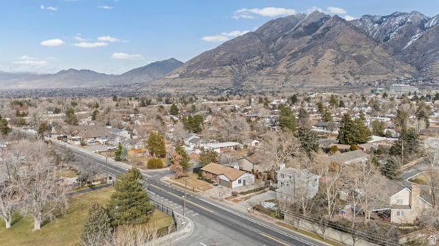 6607 S 2300 E, Cottonwood Heights, UT 84121