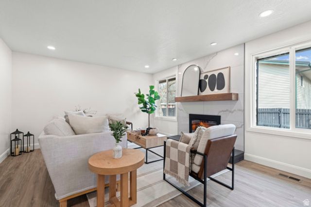 6607 S 2300 E, Cottonwood Heights, UT 84121