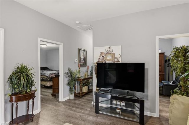 1314 E First Street, Winston-salem, NC 27101