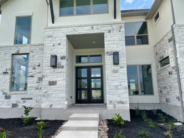 128 Arbolado LOOP, Liberty Hill, TX 78642