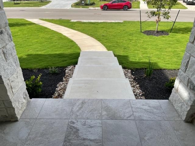 128 Arbolado LOOP, Liberty Hill, TX 78642