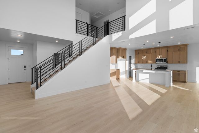 625 N 200 E, Providence, UT 84332