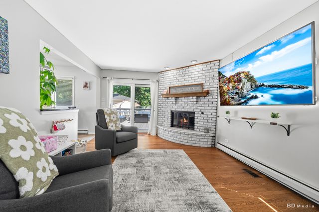 9905 S Maplewood Avenue, Chicago, IL 60655