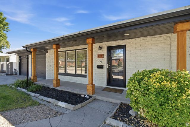 1093 W MACFARLAND DR, Salt Lake City, UT 84116