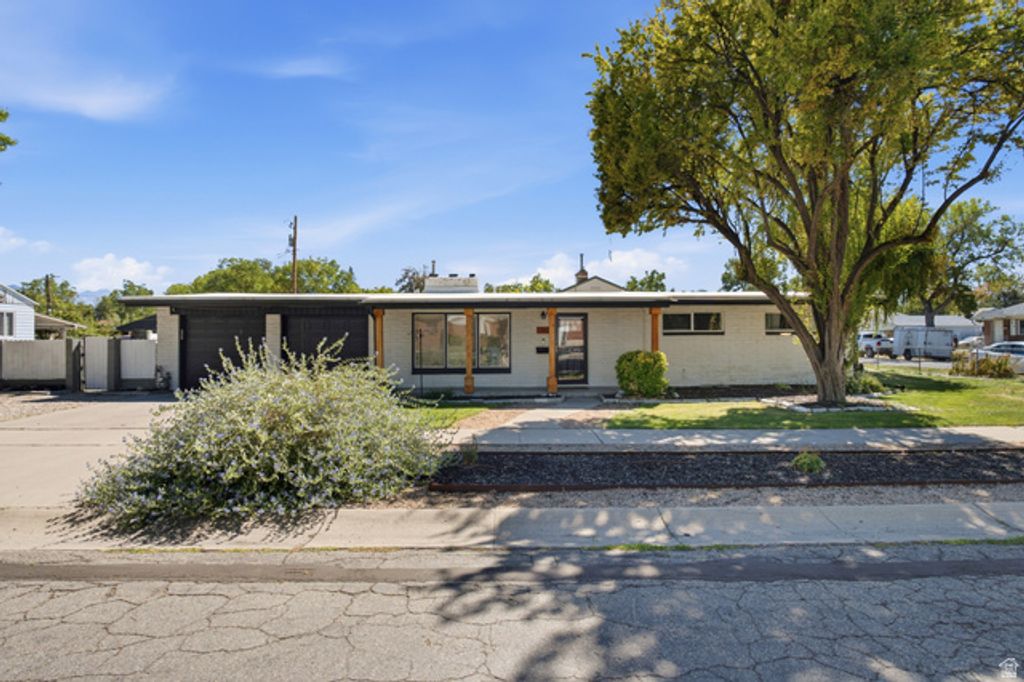 1093 W MACFARLAND DR, Salt Lake City, UT 84116 — exterior