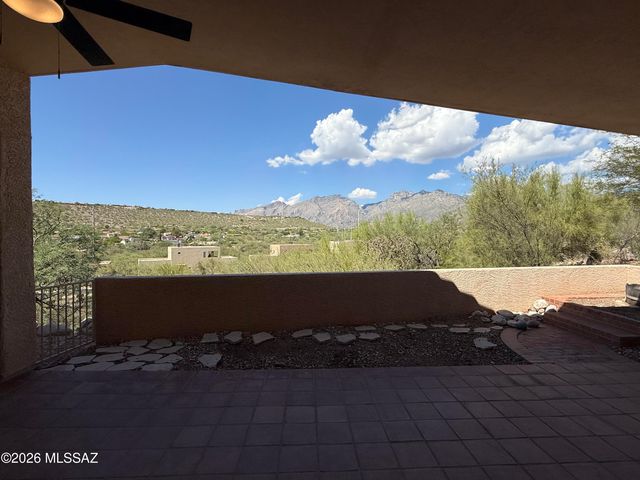 4221 N Summer Set Drive, Tucson, AZ 85750