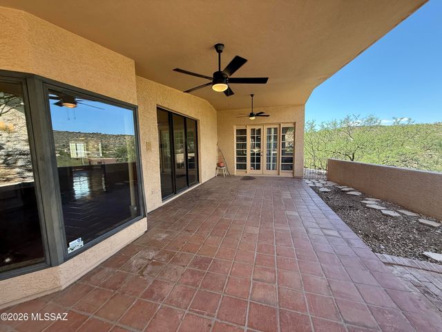 4221 N Summer Set Drive, Tucson, AZ 85750