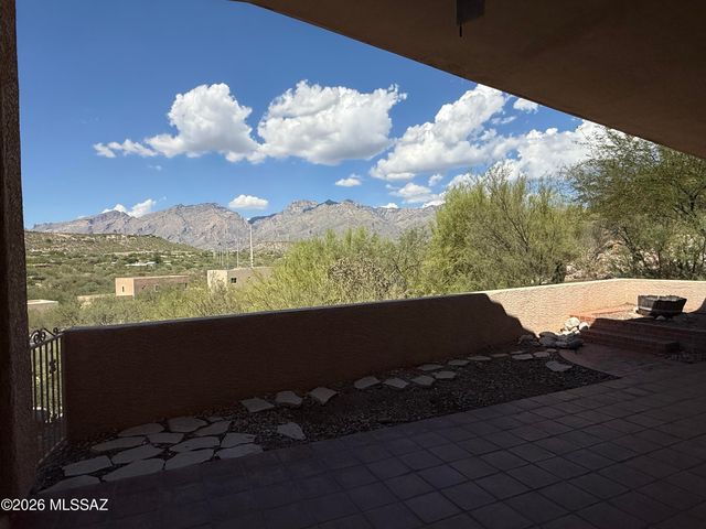 4221 N Summer Set Drive, Tucson, AZ 85750
