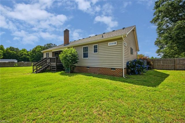 6371 Everets RD, Suffolk, VA 23434