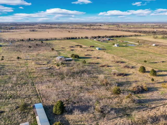 3175 County Road 1110, Corsicana, TX 75110