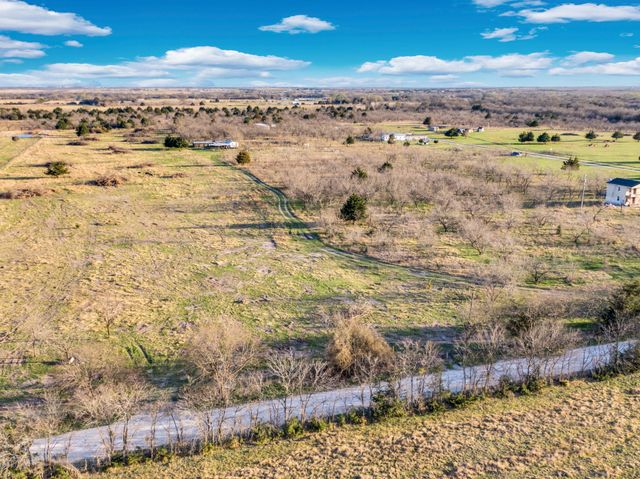 3175 County Road 1110, Corsicana, TX 75110