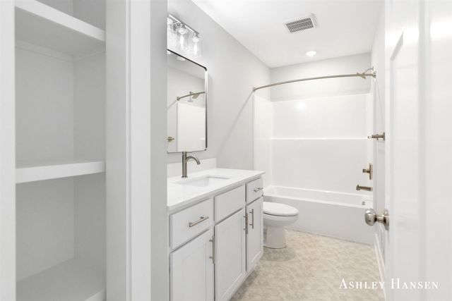 98 Chase Court, Kent City, MI 49330