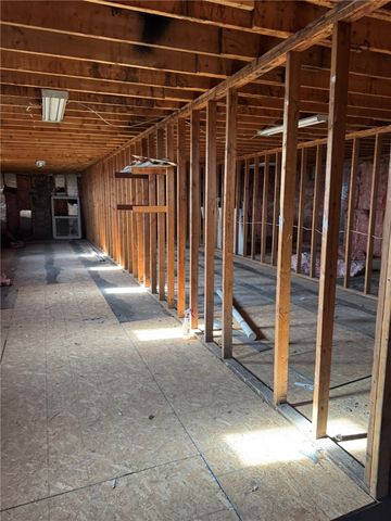 177 Hi Way Supply Rd, Dunbar Twp, PA 15431