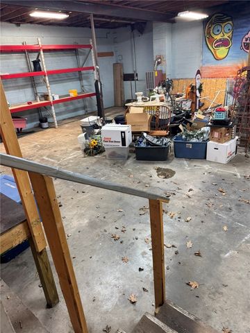 177 Hi Way Supply Rd, Dunbar Twp, PA 15431