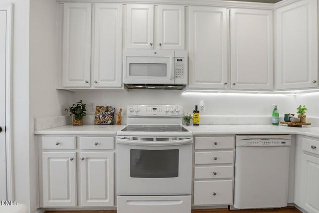 102 Brush Stream Drive, Cary, NC 27511