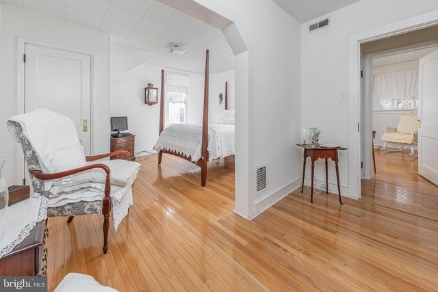 313 SUMMIT AVE, Westville, NJ 08093
