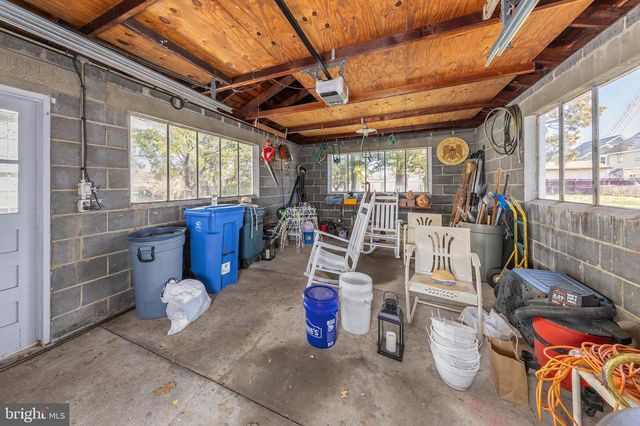 313 SUMMIT AVE, Westville, NJ 08093