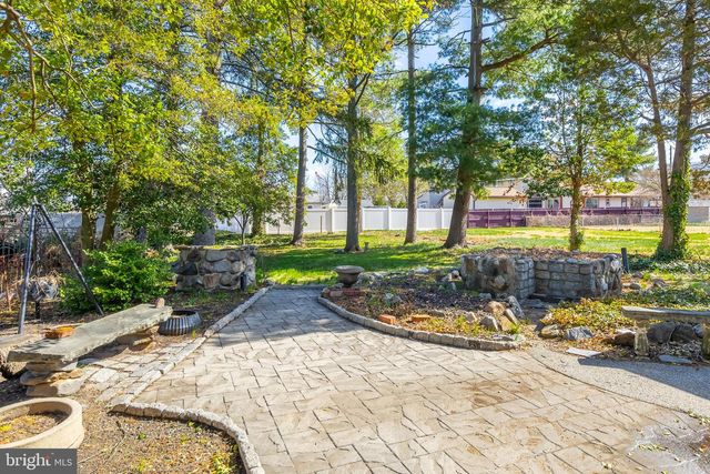 313 SUMMIT AVE, Westville, NJ 08093