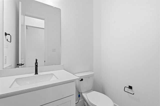 413 Lone Ranger Drive, Montgomery, TX 77316