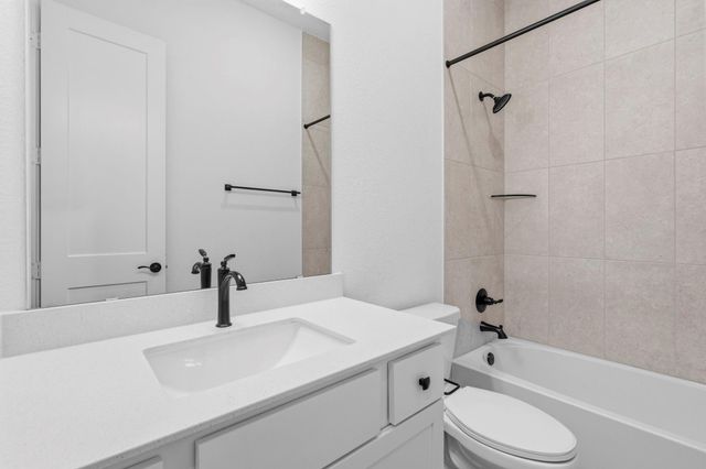 413 Lone Ranger Drive, Montgomery, TX 77316