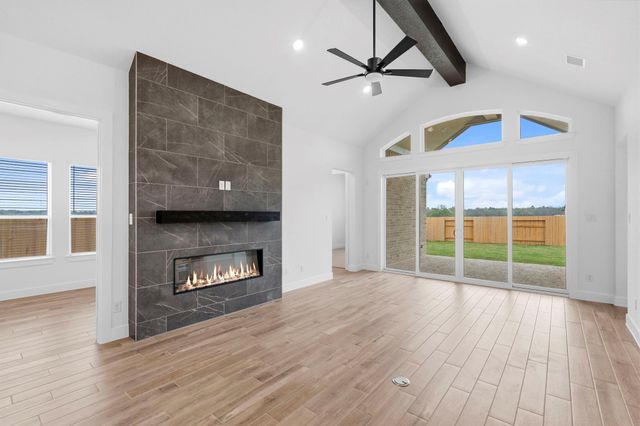 413 Lone Ranger Drive, Montgomery, TX 77316