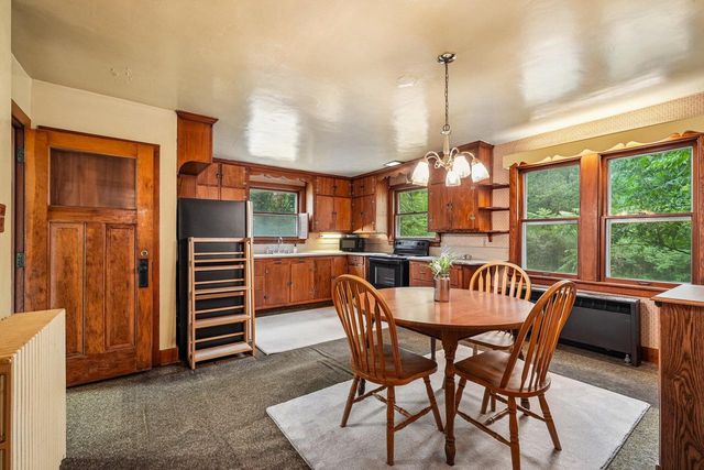 S63W34771 Piper ROAD, Eagle, WI 53119