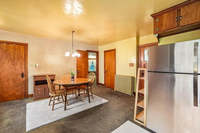 S63W34771 Piper ROAD, Eagle, WI 53119