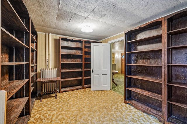 S63W34771 Piper ROAD, Eagle, WI 53119