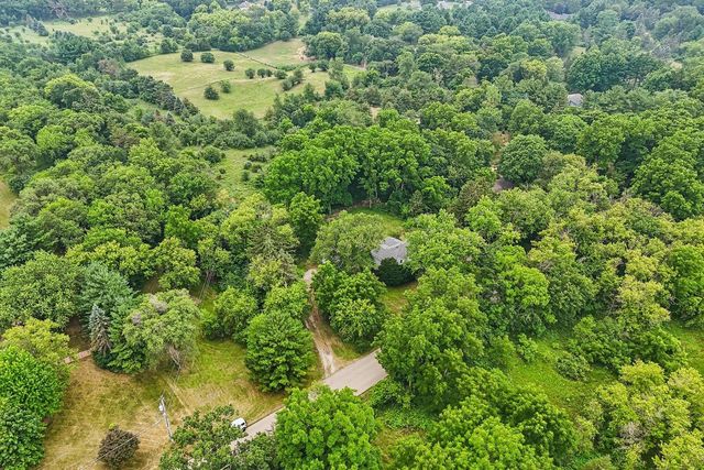 S63W34771 Piper ROAD, Eagle, WI 53119