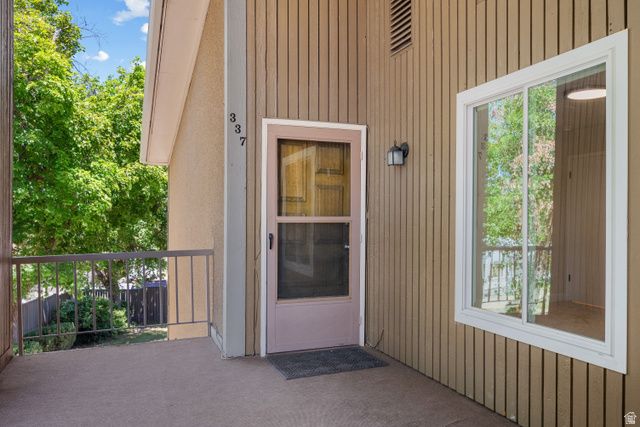 337 E PEACH LN, Bountiful, UT 84010