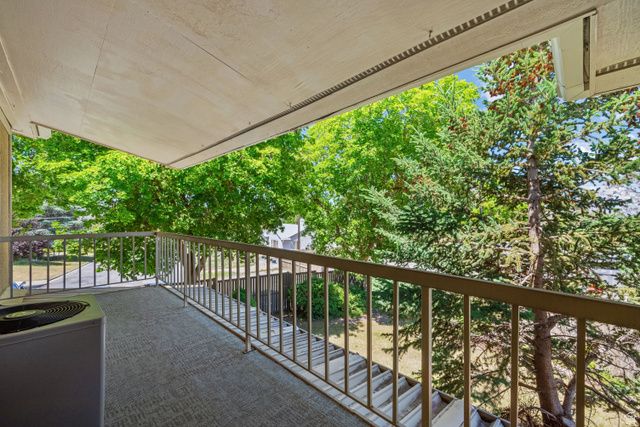 337 E PEACH LN, Bountiful, UT 84010